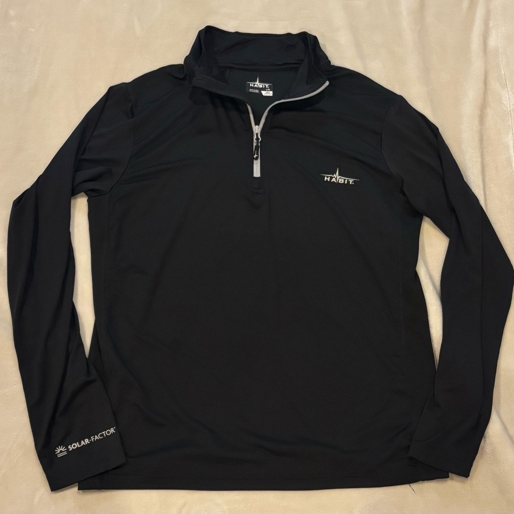 Habit Men's Black V-Neck Sweater
